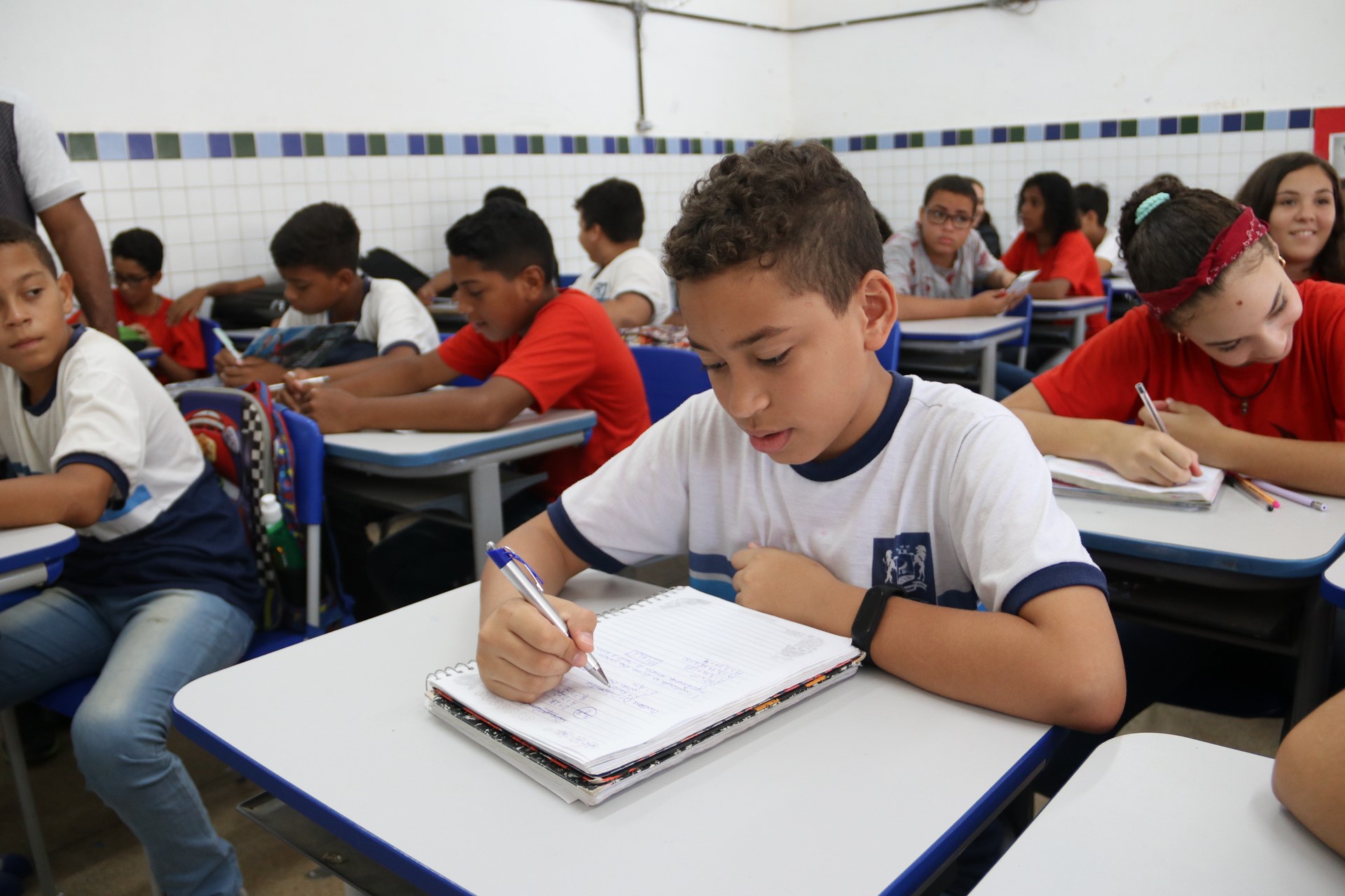 Leia mais sobre o artigo JABOATÃO CONQUISTA RESULTADO HISTÓRICO NA OBMEP