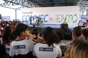 Leia mais sobre o artigo ESCOLAS DO JABOATÃO PARTICIPAM DA FEIRA DE CONHECIMENTO 2019