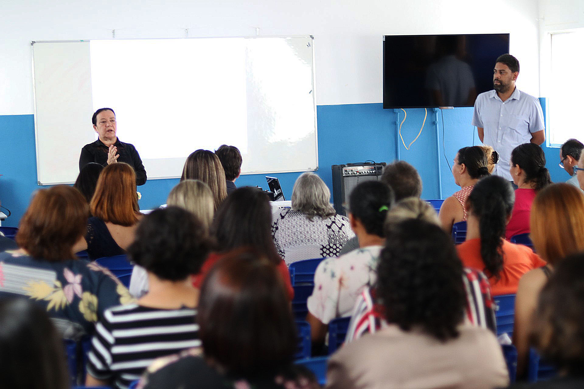No momento, você está visualizando JABOATÃO REALIZA FORMAÇÃO COM PROFISSIONAIS DAS SECRETARIAS DAS ESCOLAS MUNICIPAIS