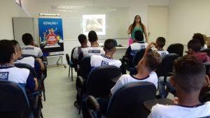 Leia mais sobre o artigo INCLUSÃO E CONSCIÊNCIA NO TRÂNSITO, SÃO TEMAS ABORDADOS EM PROJETO DE ESCOLA DA REDE MUNICIPAL DO JABOATÃO.
