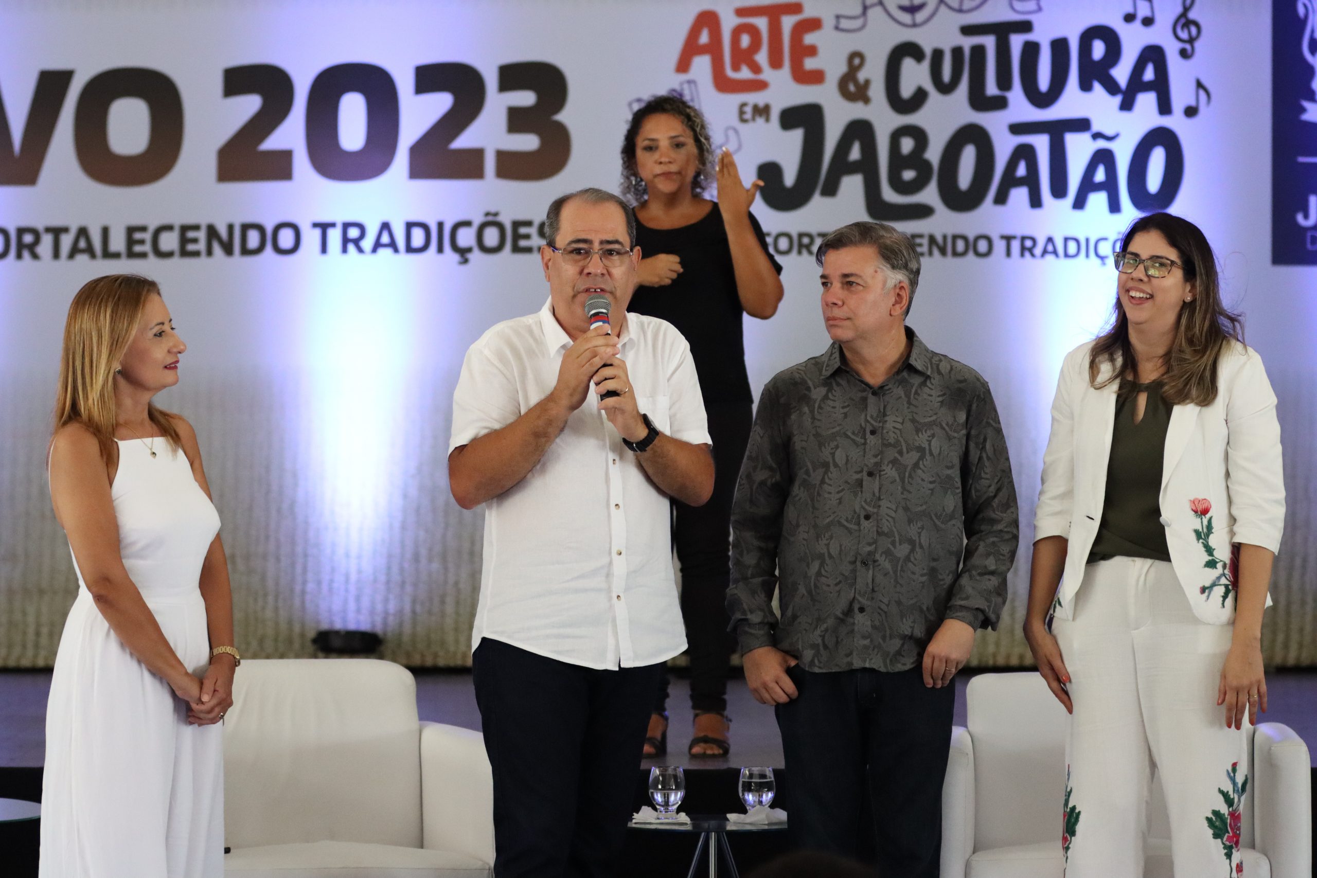 ABERTURA DO ANO LETIVO 2023 COM NOVIDADES PARA OS PROFESSORES