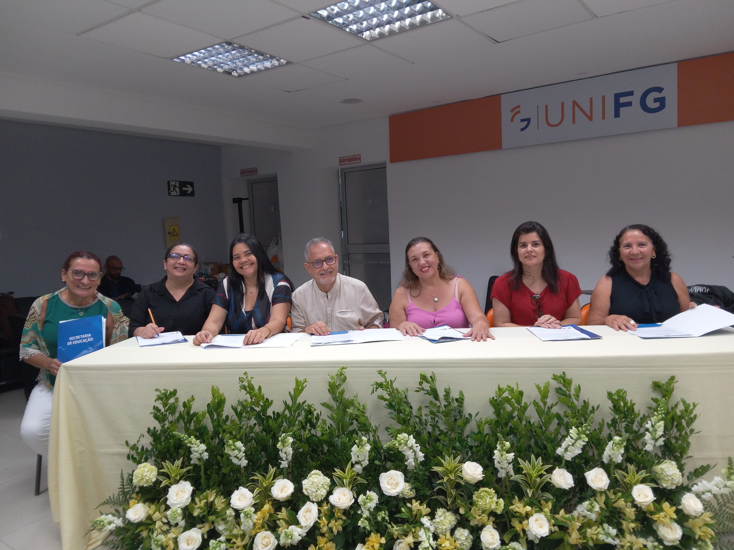 Leia mais sobre o artigo Rede municipal de ensino do Jaboatão celebra assinatura de contrato de gestão